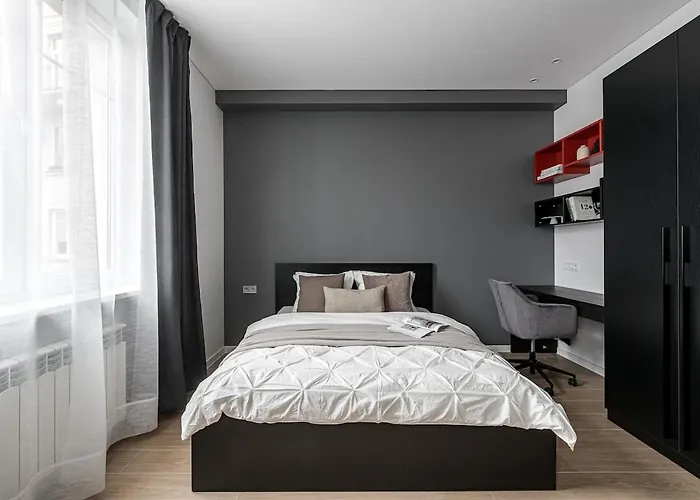 With Free Parking And Self Check In