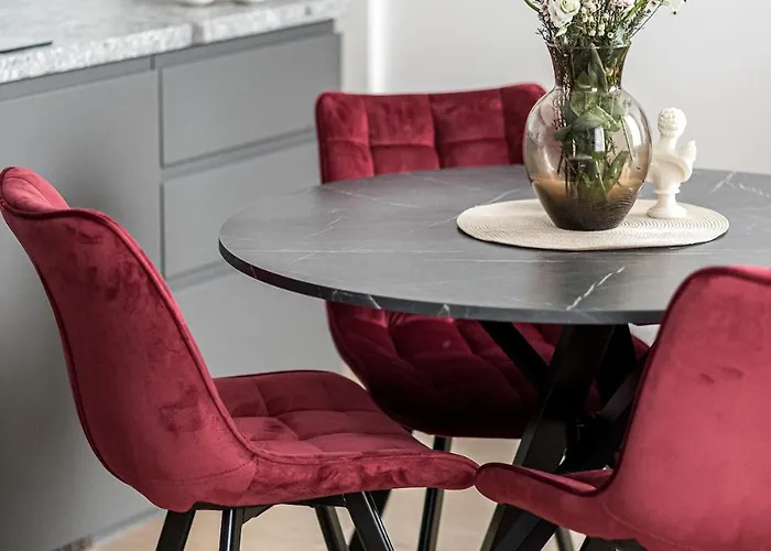 With Free Parking And Self Check In Apartament *